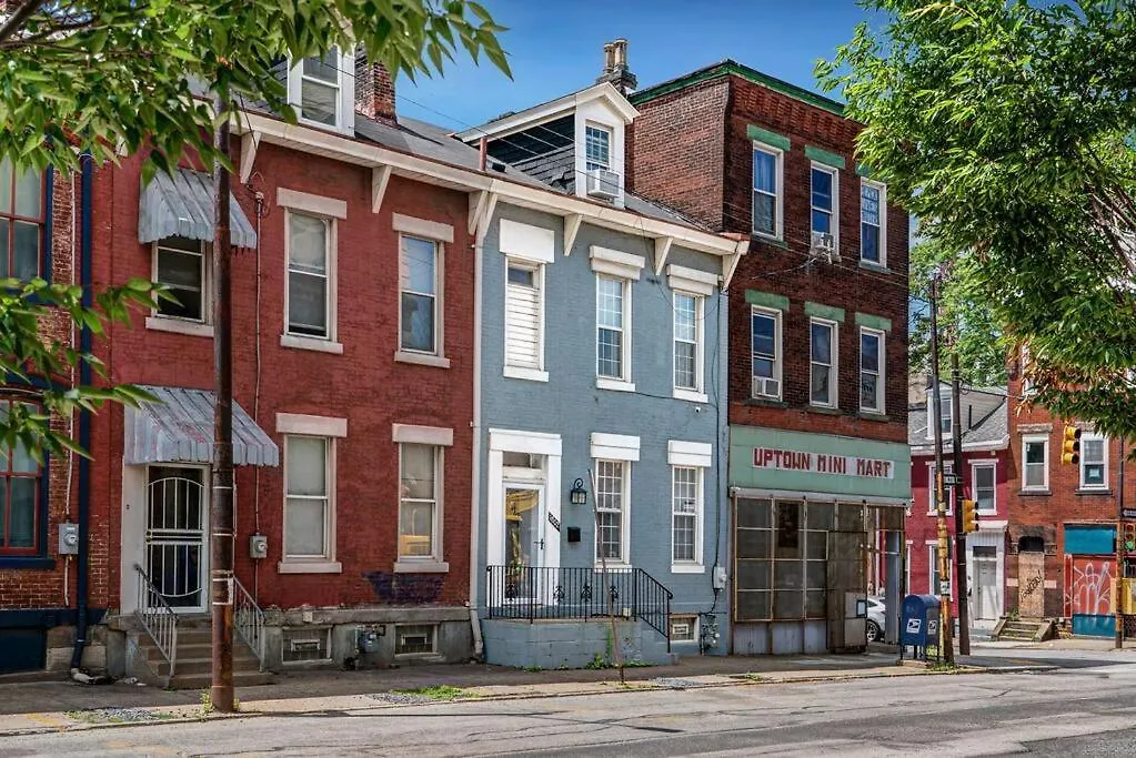 Hébergement de vacances Cozy Pittsburgh Home With King Beds - Short Drive To All